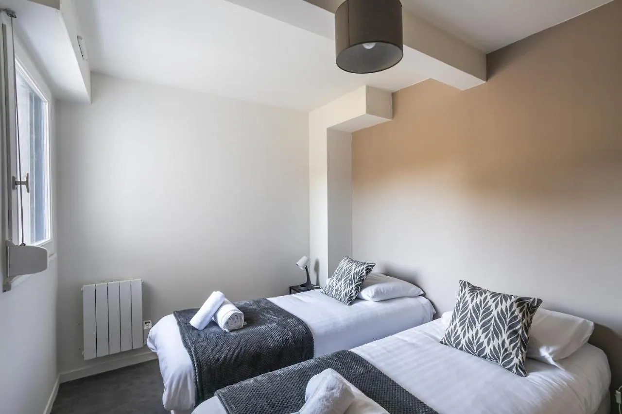 Διαμέρισμα Coeur Courrouze - Appartement 2 Chambres Avec Parking Ρεν